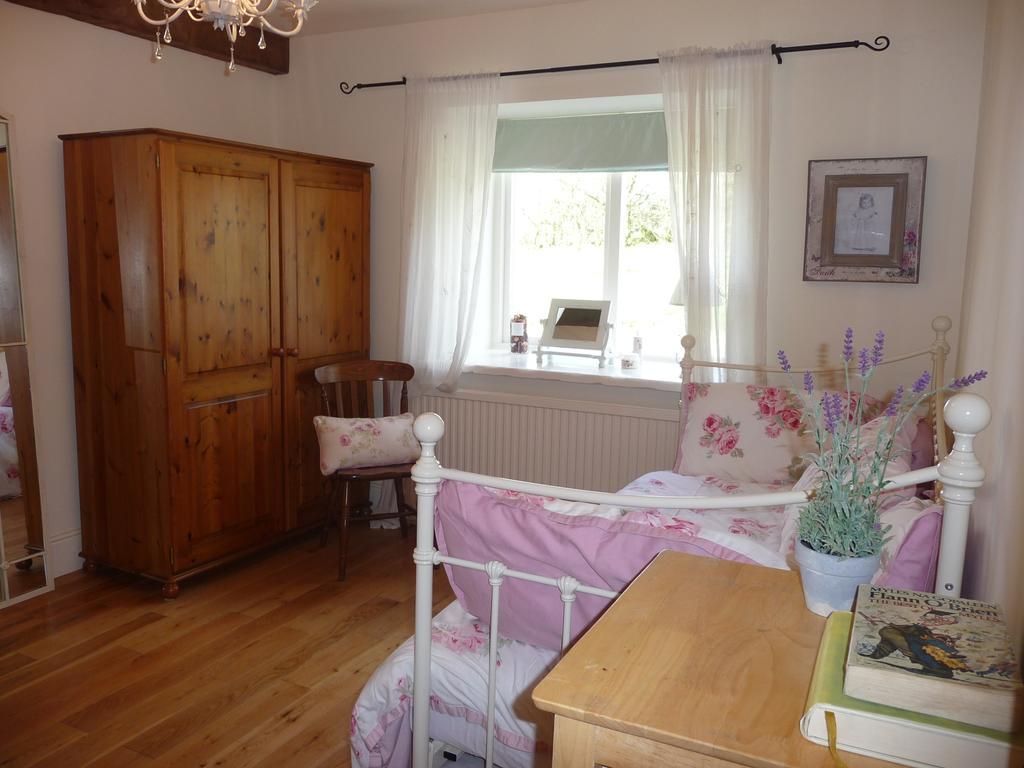 Hawthorn Cottage Greencastle  Oda fotoğraf
